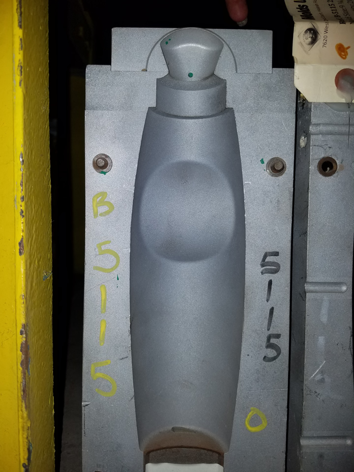 20 Oz. Shampoo Bottle