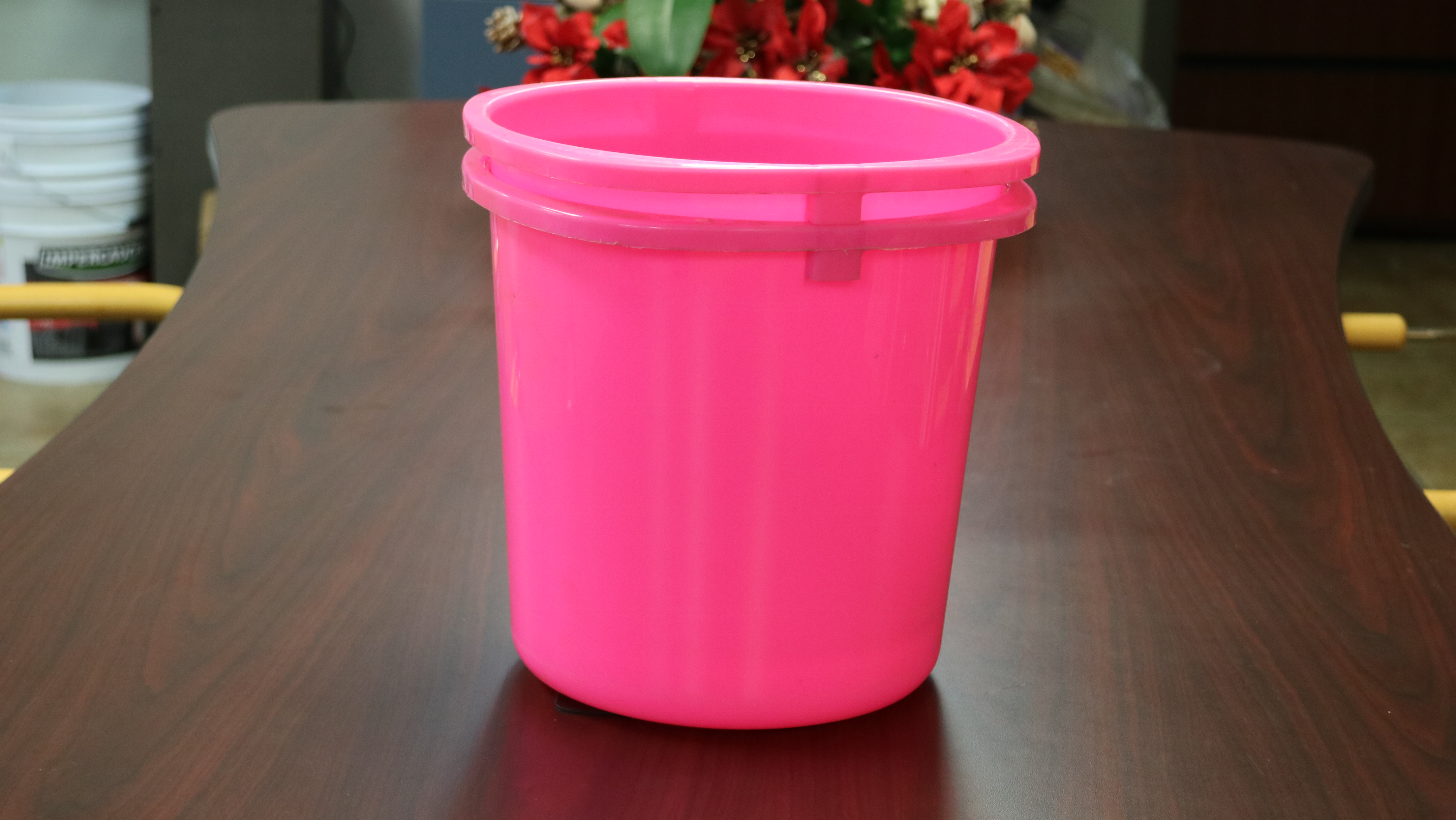 Balde de Cuello Cuadrado - 11 Ltr