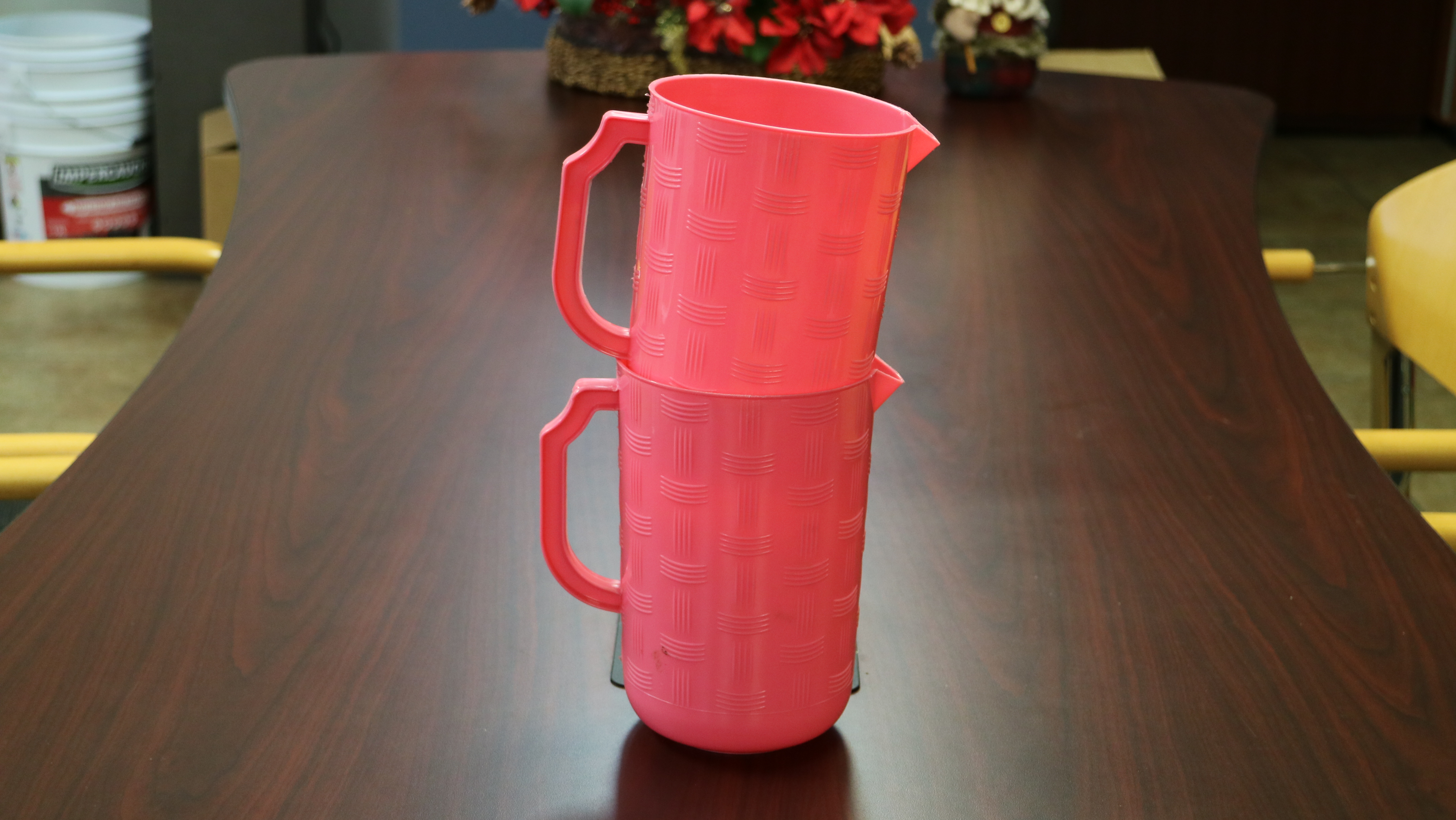 2 Ltr Close Handle Jug