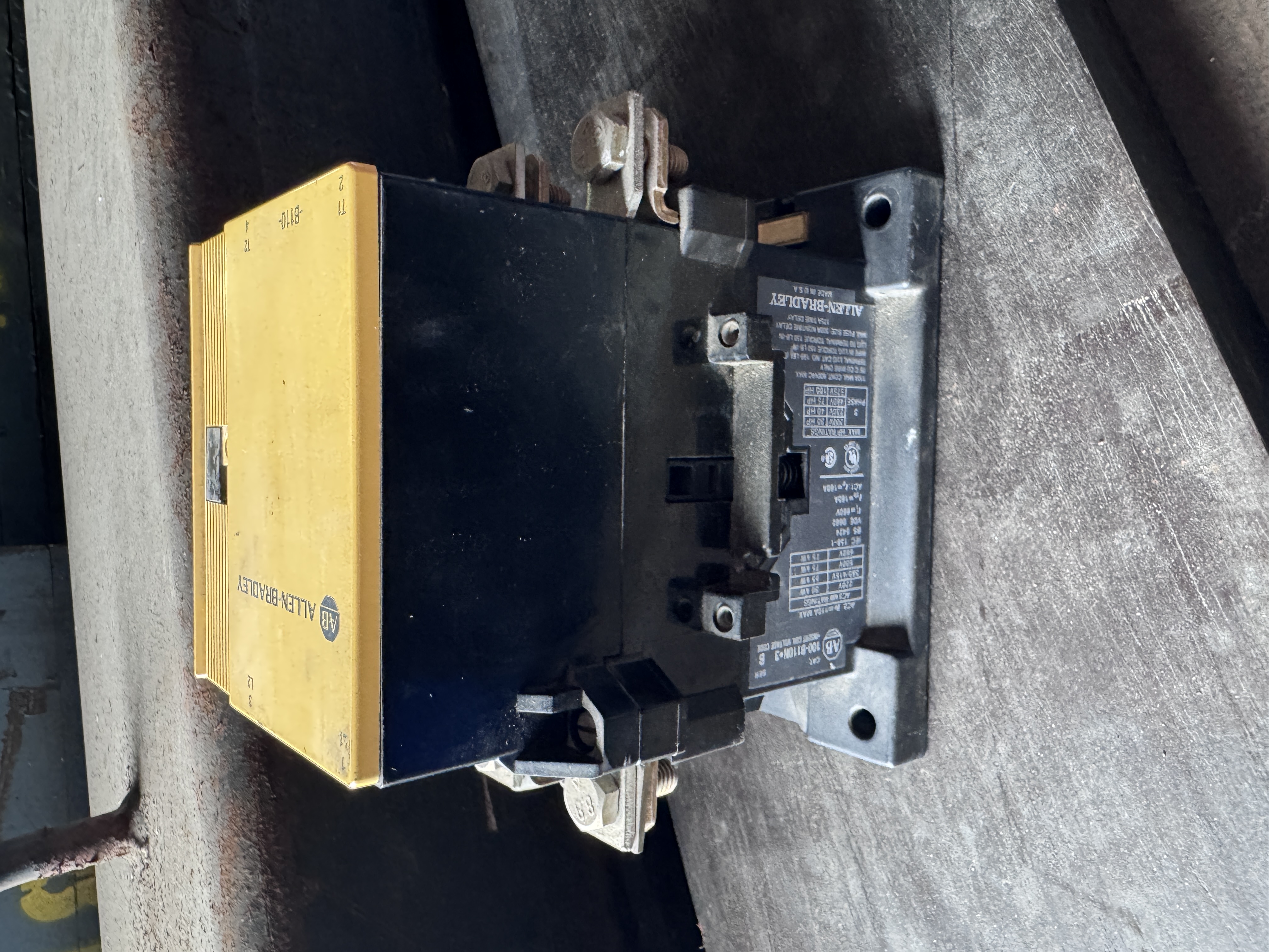 Allen Bradley Starter — SKU Starter1