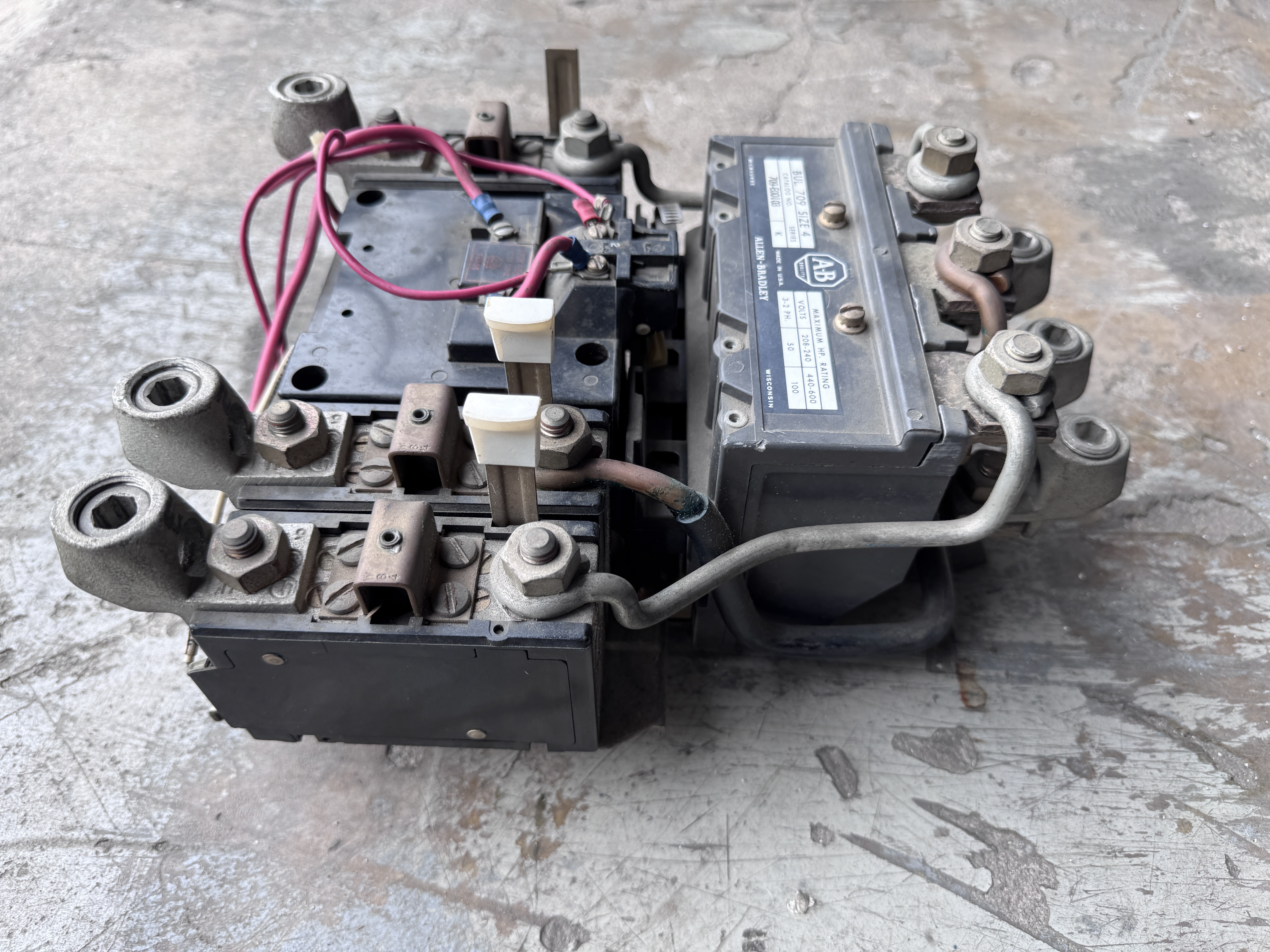Arrancador Allen Bradley — SKU starter7