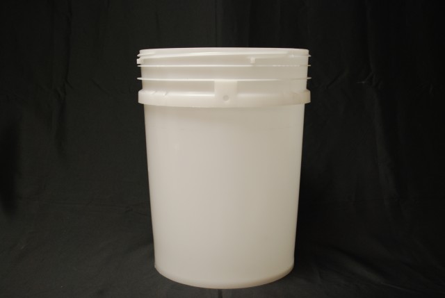 Balde 5.5 Gal con Rosca — 24 (diam) x 25.5 in (height), 1 cavidad, SKU 510802
