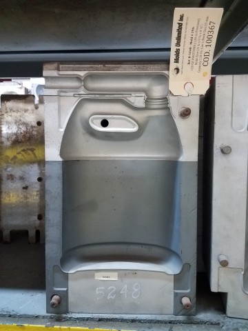 126 Oz. Lubricant Bottle
