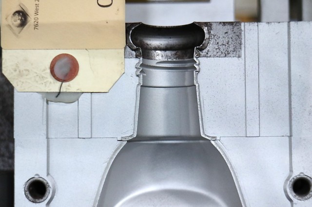 24 Oz Cosmetic Bottle