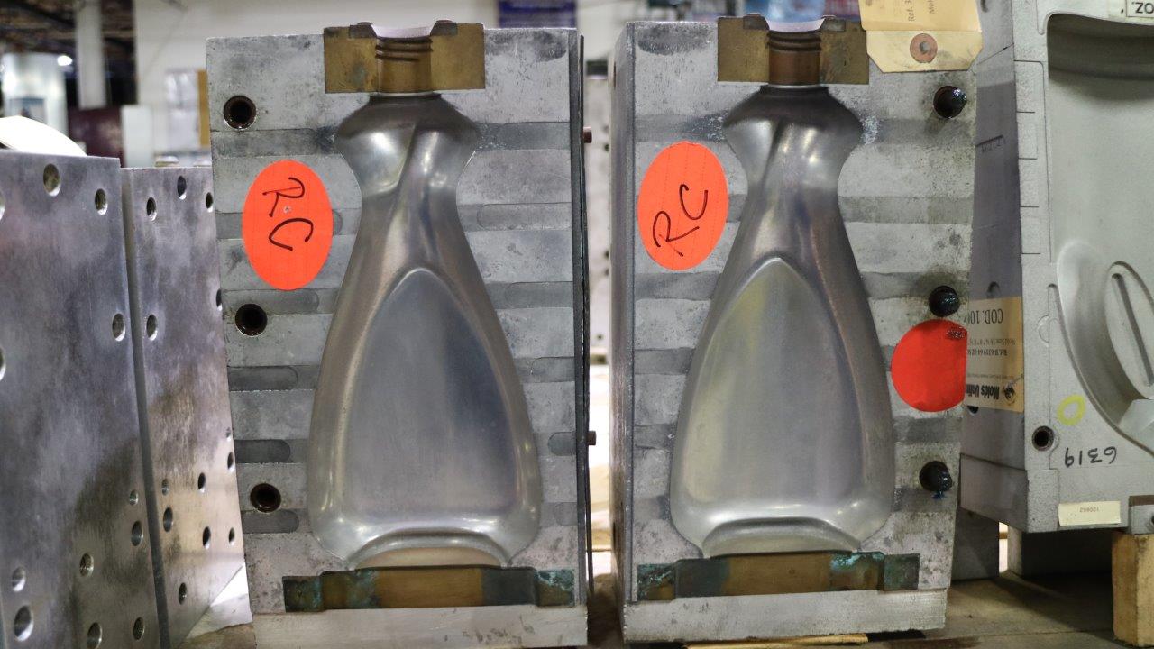 32 Oz. Botella Multiuso — 32 x 17.5 x 26 cm, 1 cavidad, SKU 102943