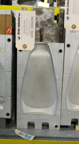 24 Oz. Botella Cosmetica — 41.3 x 15.2 x 20.3 cm, 1 cavidad, SKU 100698