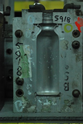 8 Oz. Multiuse Bottle — 8.1 x 5.5 x 6 in, 1 cavity, SKU 100788