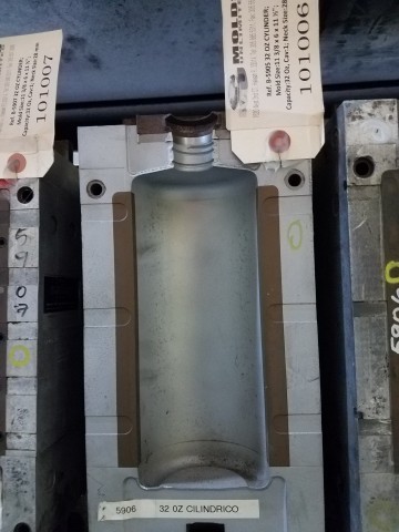 32 Oz. Cylindrical  Bottle — 11.3 x 6 x 11.5 in, 1 cavity, SKU 101006