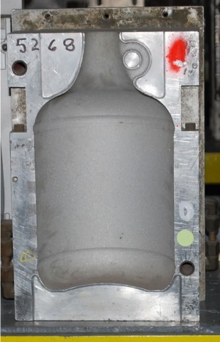 128 Oz. Carafe Bottle — 12.9 x 8.4 x 9 in, 1 cavity, SKU 101171