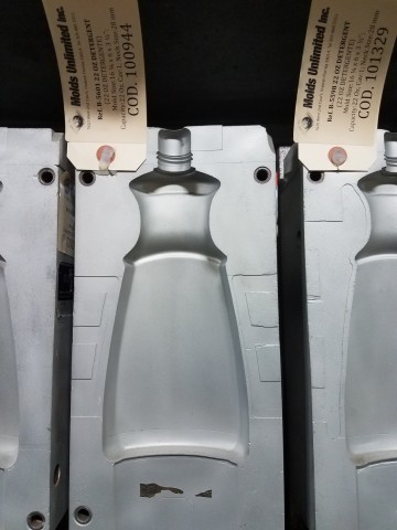 22 Oz. Botella Detergente — 41.3 x 15.2 x 22 cm, 1 cavidad, SKU 100944