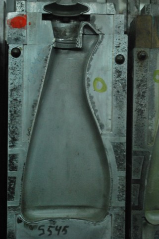22 Oz. Botella tipo Atomizador — 41.3 x 15.2 x 21 cm, 1 cavidad, SKU 100864